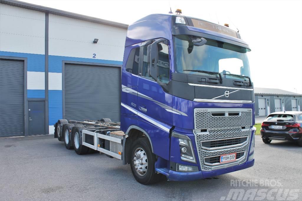 Volvo FH16 600  8x4*4 Camiones chasis