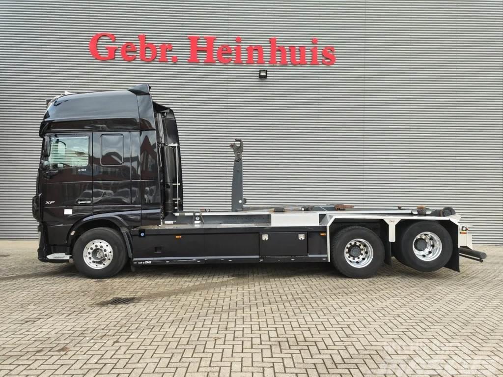 DAF XF 530 6x2*2 Euro 6 VDL 25 Tons Hooklift NL Truck! Camiones polibrazo