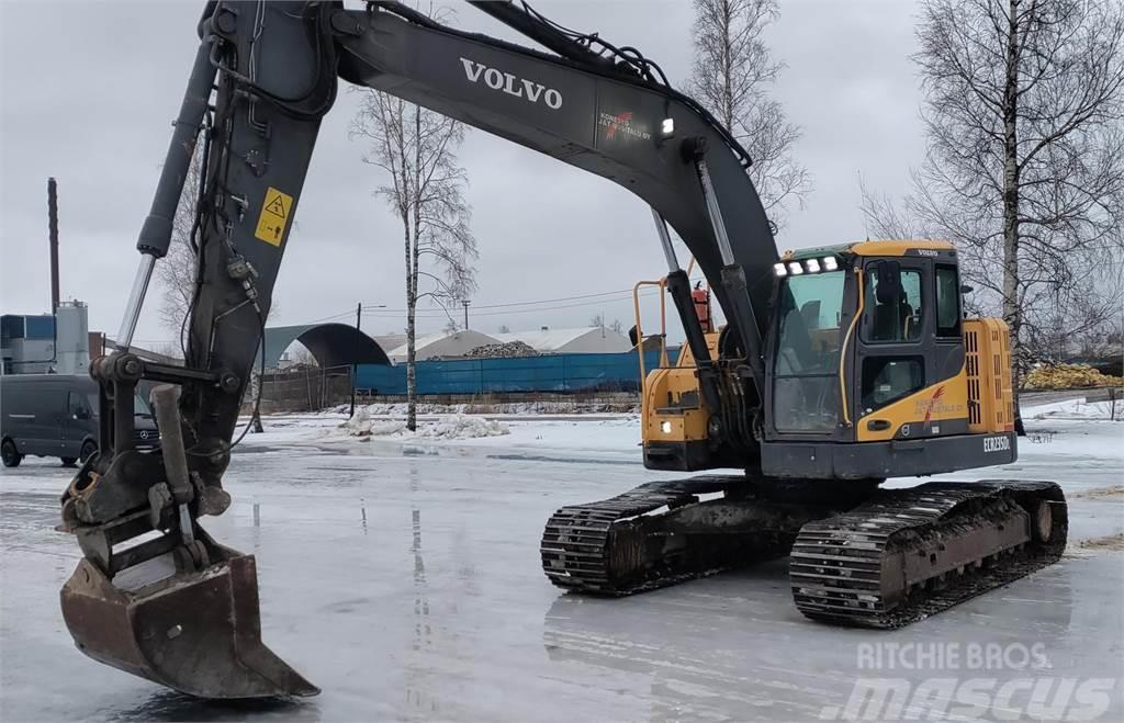 Volvo ECR235DL Excavadoras de cadenas