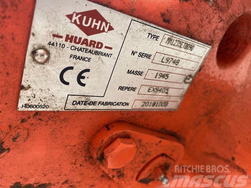 Kuhn MultiMaster 123 5ET8090 Arados reversibles suspendidos