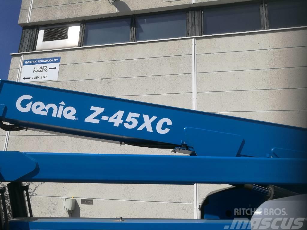 Genie Z 45XC Plataforma de trabajo articulada