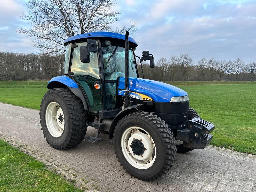 New Holland TD 5010 Tractores