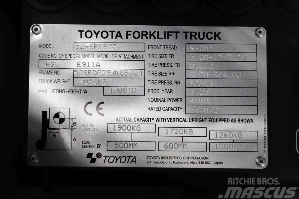 Toyota 52-8FDF25 Carretillas diesel