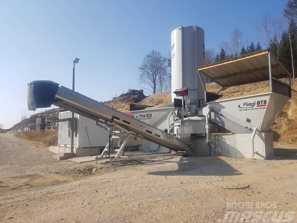 Fliegl BTS betonautomata Plantas dosificadora de hormigón