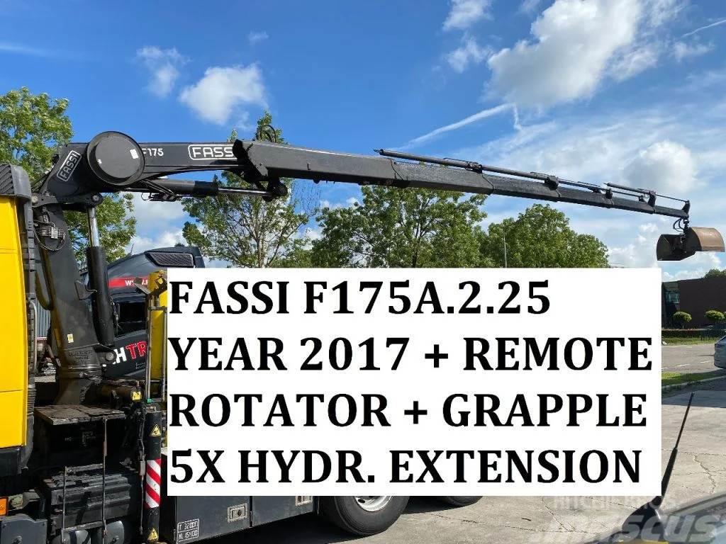 Fassi F175A.2.25 + REMOTE + ROTATOR + GRAPPLE F175A.2.25 Grúas cargadoras