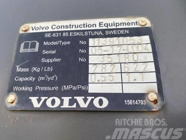 Volvo 1.65 m Schaufel / bucket (99002521) Cucharones