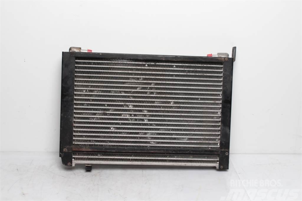 McCormick XTX 185 Oil Cooler Motores