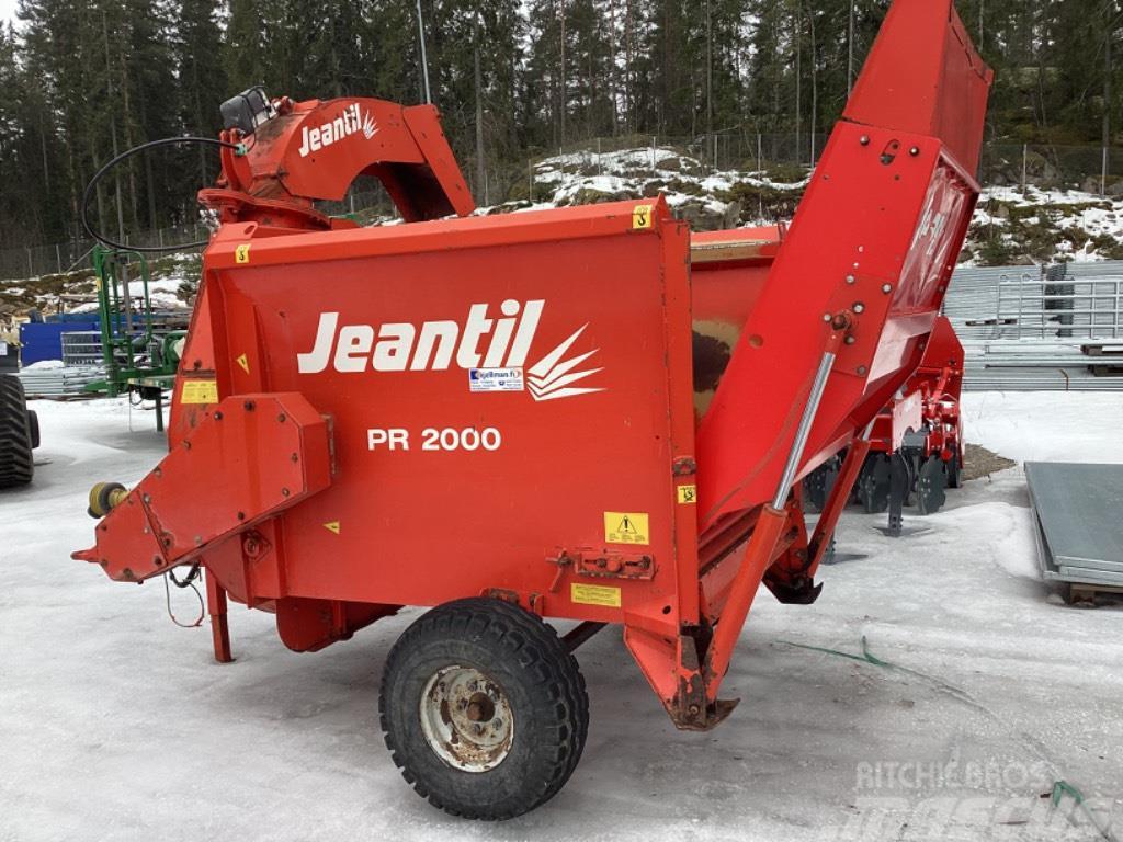 Jeantil PR 2000 Desmenuzadoras, cortadoras y desenrolladoras de pacas