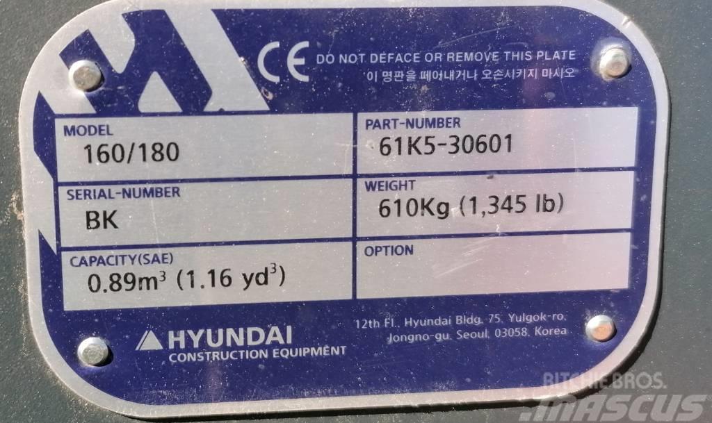 Hyundai 0.89m3_HX180 Cucharones