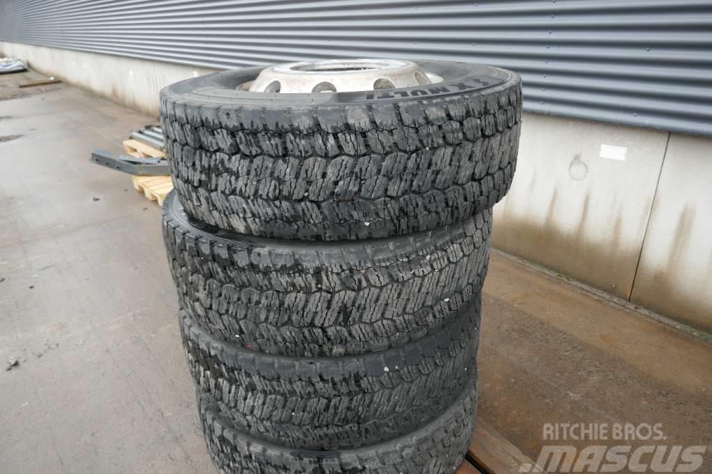  Hjul 315/70R22,5 Michelin Neumáticos, ruedas y llantas