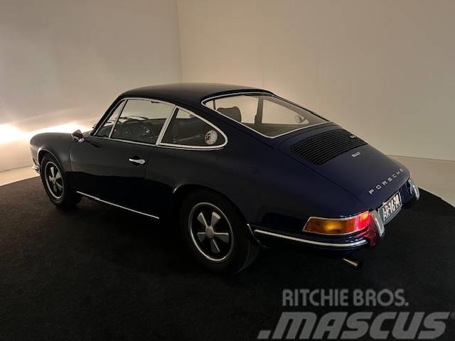 Porsche 911T with Oelklappe collectors item Coches