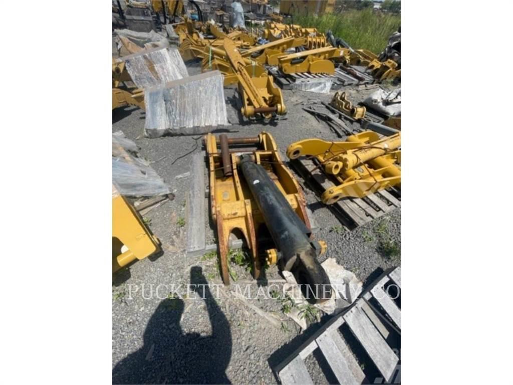 Solesbees EQUIPMENT ATTACHMENTS CAT B LINKAGE PIN ON HYDRAUL Enganches rápidos