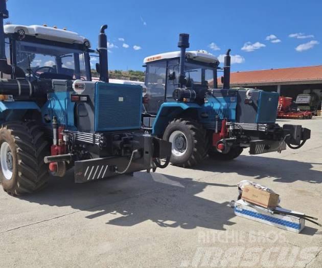  XT3 - shunting tractor ММТ-2M, ХТЗ-150К-09 tractor Otros