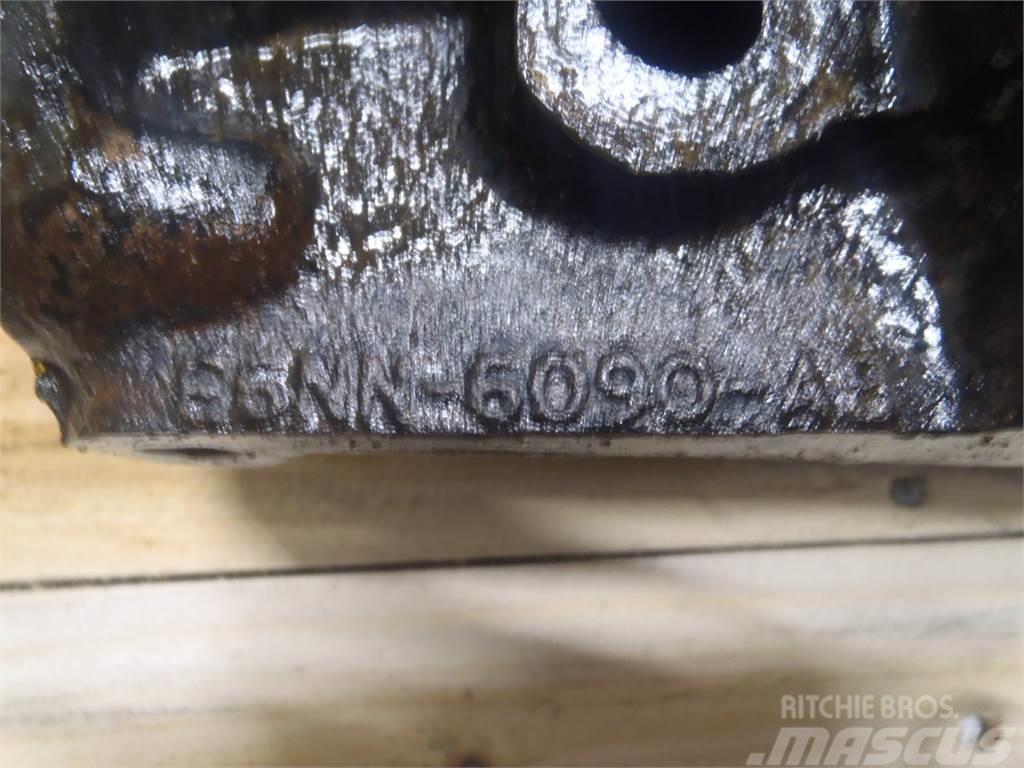Ford 675 Cylinder head Motores