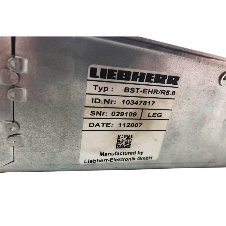 Liebherr R 924 C Electrónicos