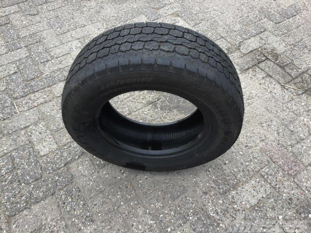 Goodyear 235/65R16C Neumáticos, ruedas y llantas