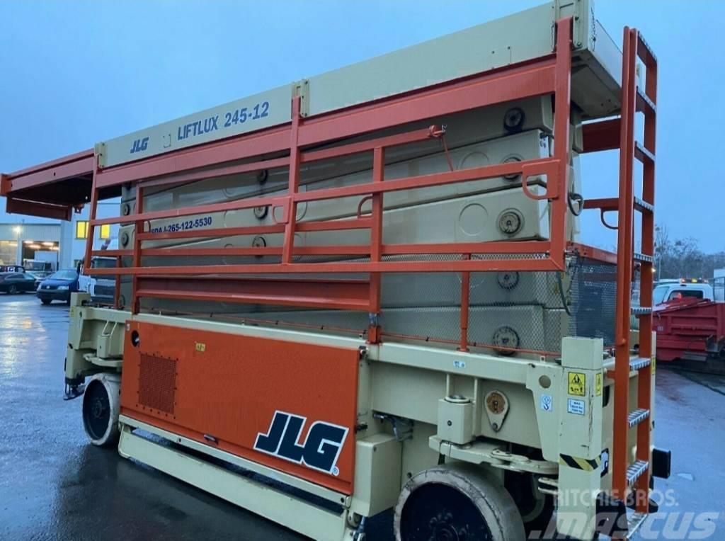JLG liftlux SL 245-12 Plataformas tijera