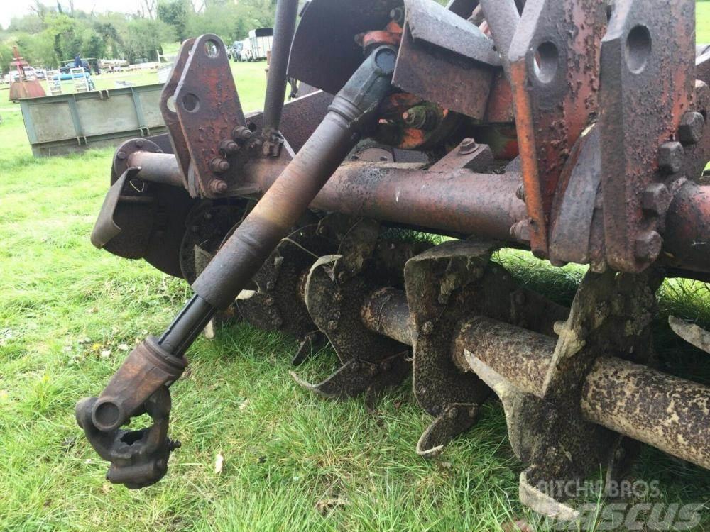 Howard Tractor Mounted Rotovator £590 Gradas rotativas / rotocultivadores