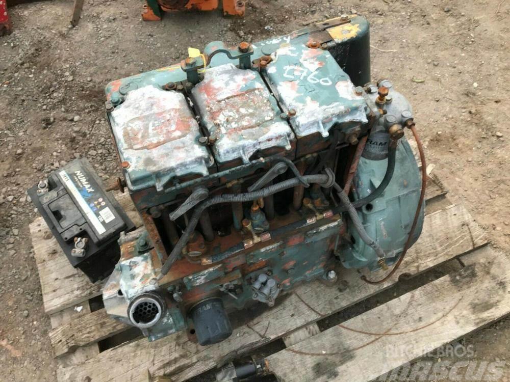 Lister Petter TS3 engine - spares £360 plus vat £432 Otros componentes