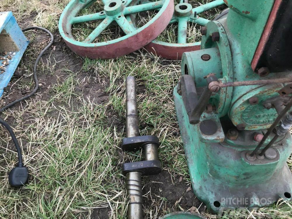 Petter Junior Engine for spares £450 Otra maquinaria agrícola usada