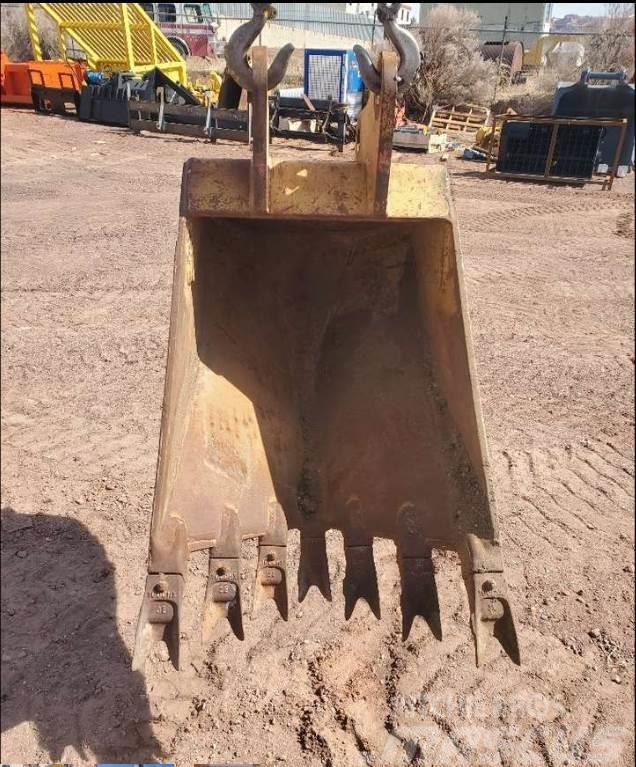  24 inch Excavator/ Backhoe Ripper Bucket Otros componentes