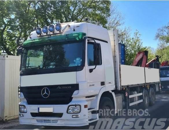 Mercedes-Benz Actros 2644 + Fassi F210 Camiones grúa