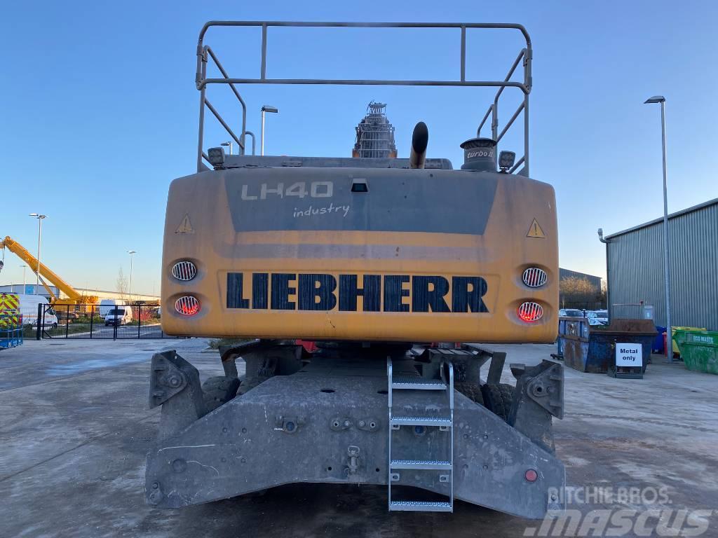 Liebherr LH40M Excavadoras de manutención