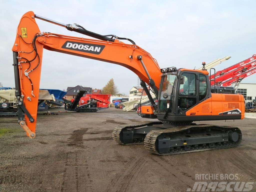 Doosan DX 225 LC-7 Excavadoras de cadenas
