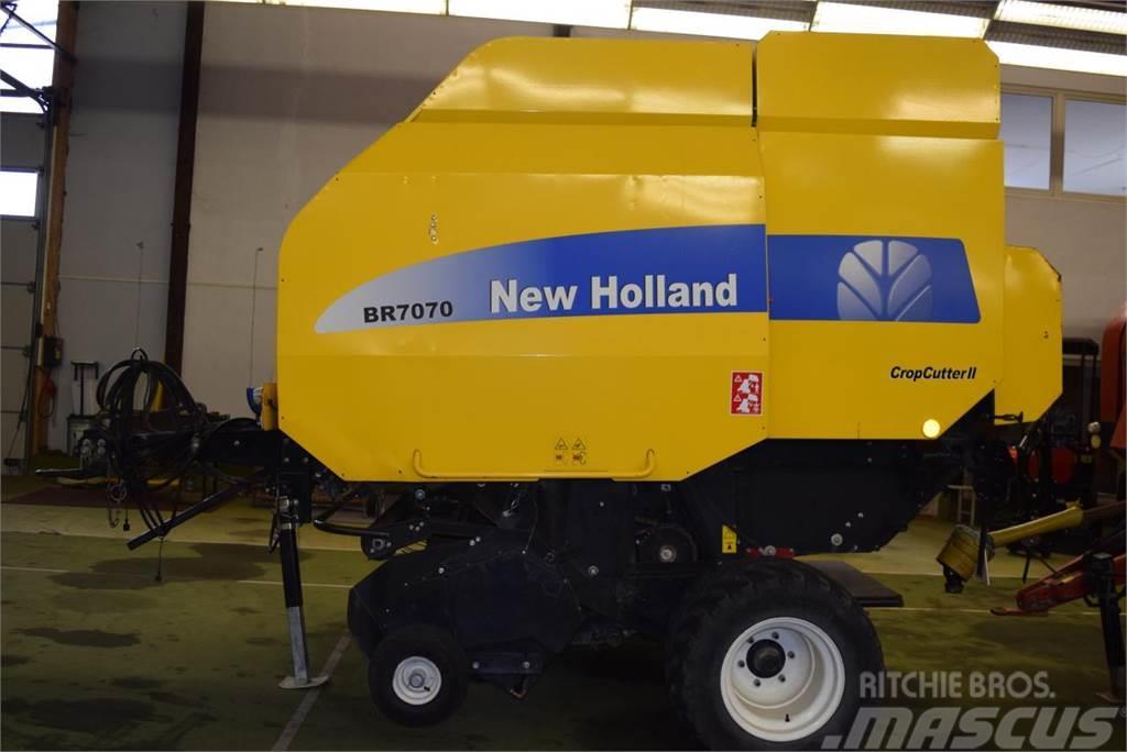 New Holland BR 7070 Crop Cutter II Rotoempacadoras
