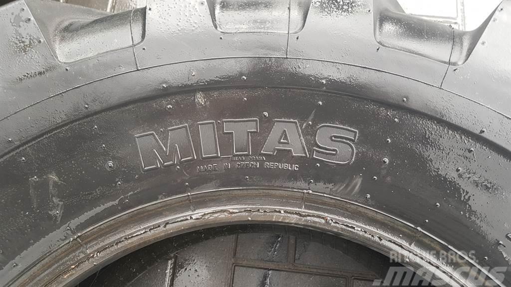 Mitas 17.5L-24 - Tyre/Reifen/Band Neumáticos, ruedas y llantas