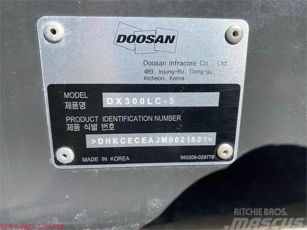 Doosan DX300 LC-5 Excavadoras de manutención
