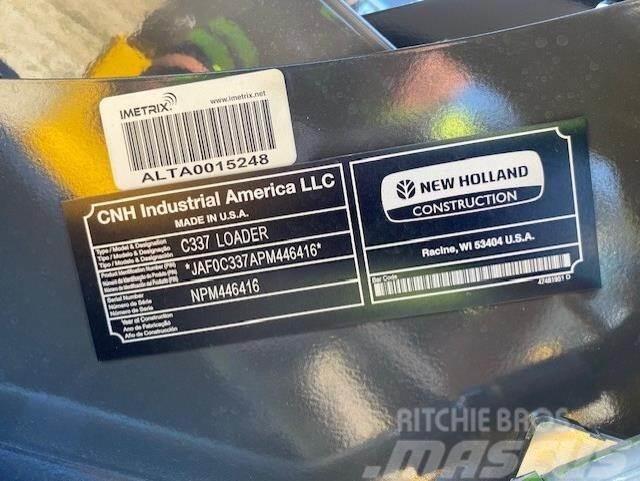 New Holland C337 Minicargadoras