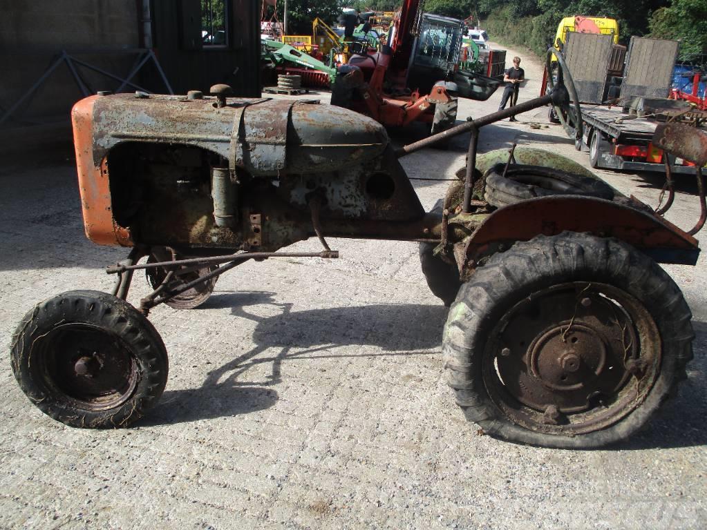 Allis-Chalmers B Tractores