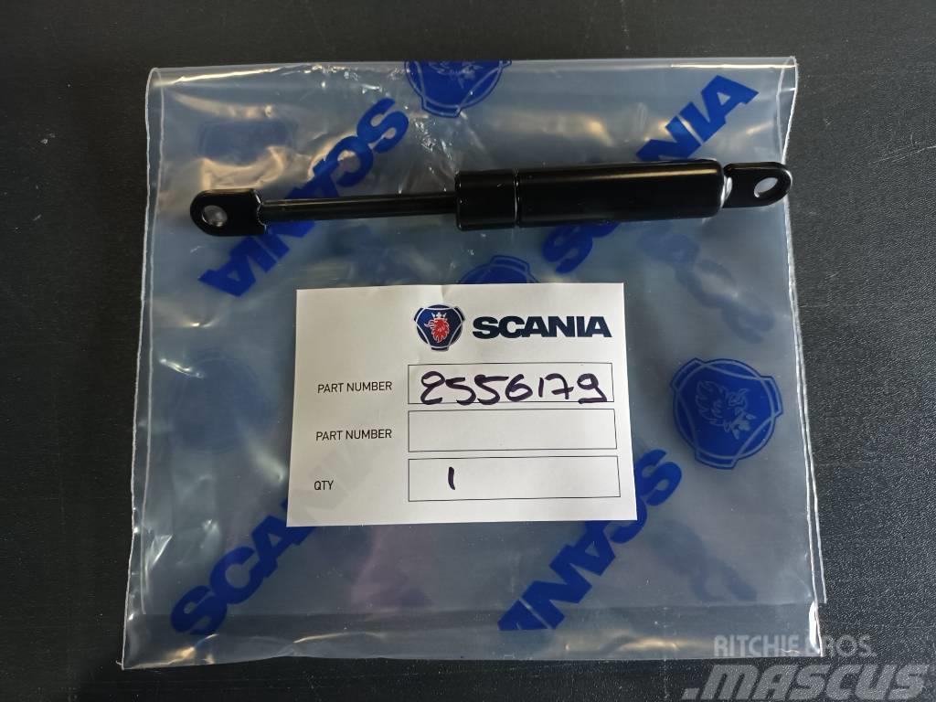 Scania GAS SPRING 2556179 Ejes