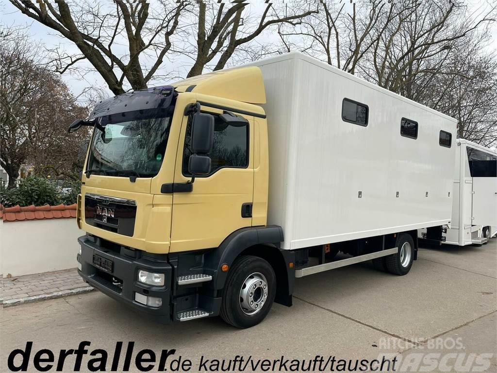 MAN 15250 6 Pferde neuer Aufbau, Automatik Camiones de ganado