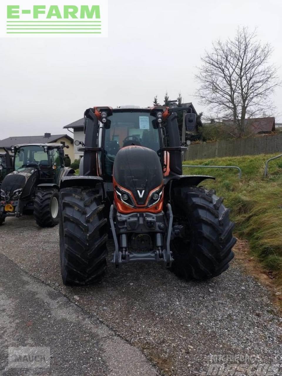 Valtra q305 Tractores