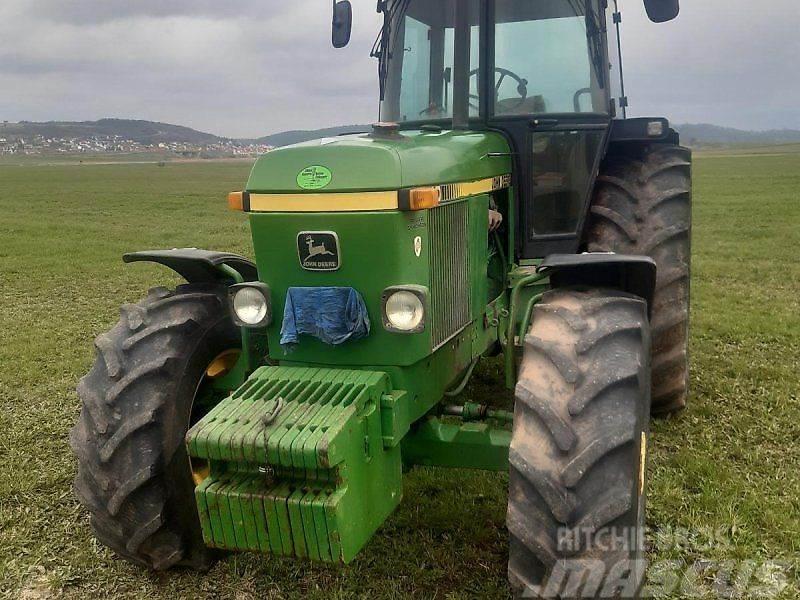 John Deere 3140 A Tractores