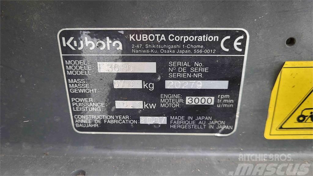 Kubota F3680 Segadoras