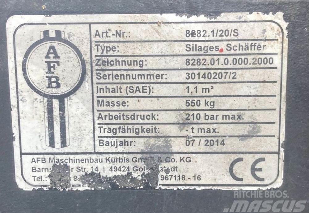 Schäffer Greifschaufel 2m Otros accesorios para tractores