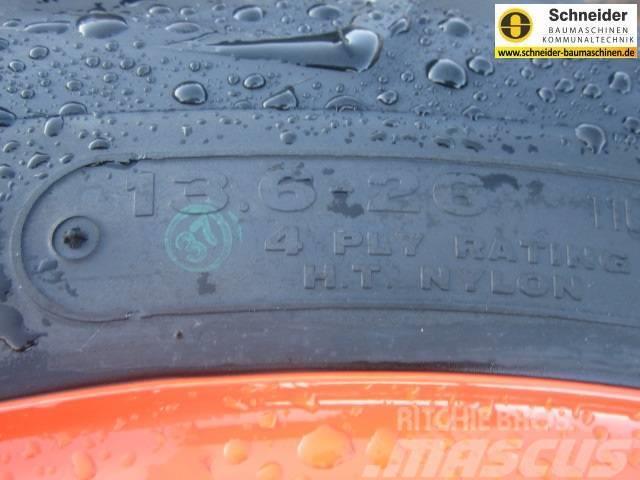 Bridgestone 13.6-26 AS-Bereifung Neumáticos, ruedas y llantas