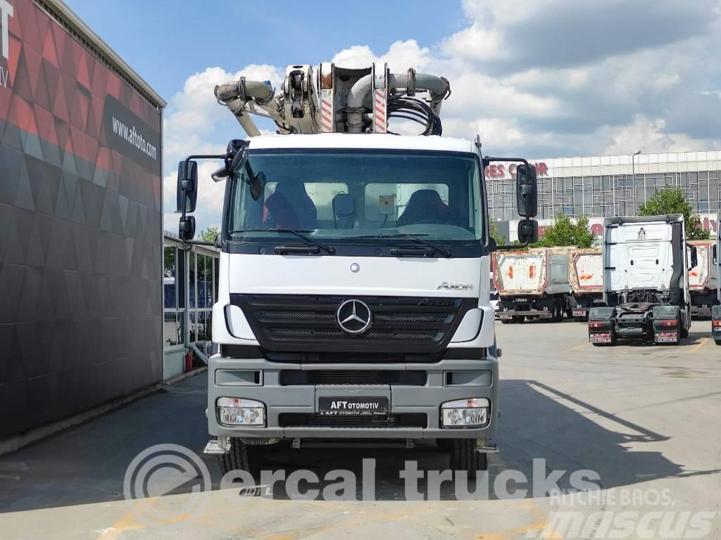 Mercedes-Benz SERMAC 2015 5RZ 46M CONCRETE PUMP - MERCEDES 4140 Camión hormigonera