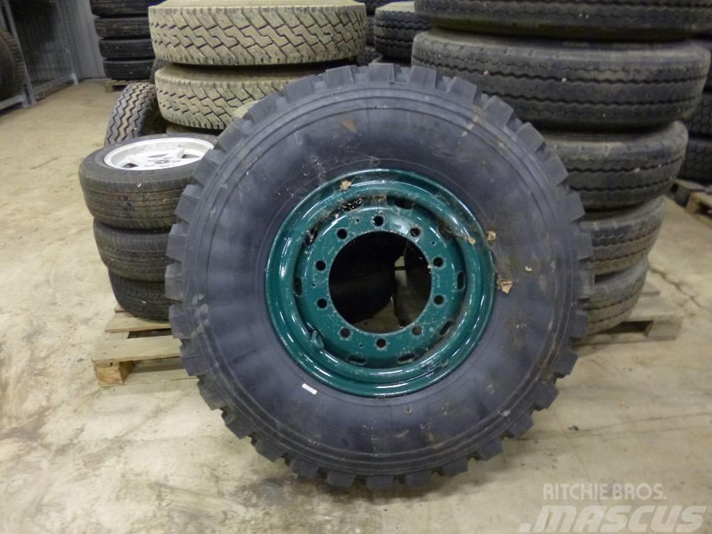 Michelin 395/85R20 Neumáticos, ruedas y llantas