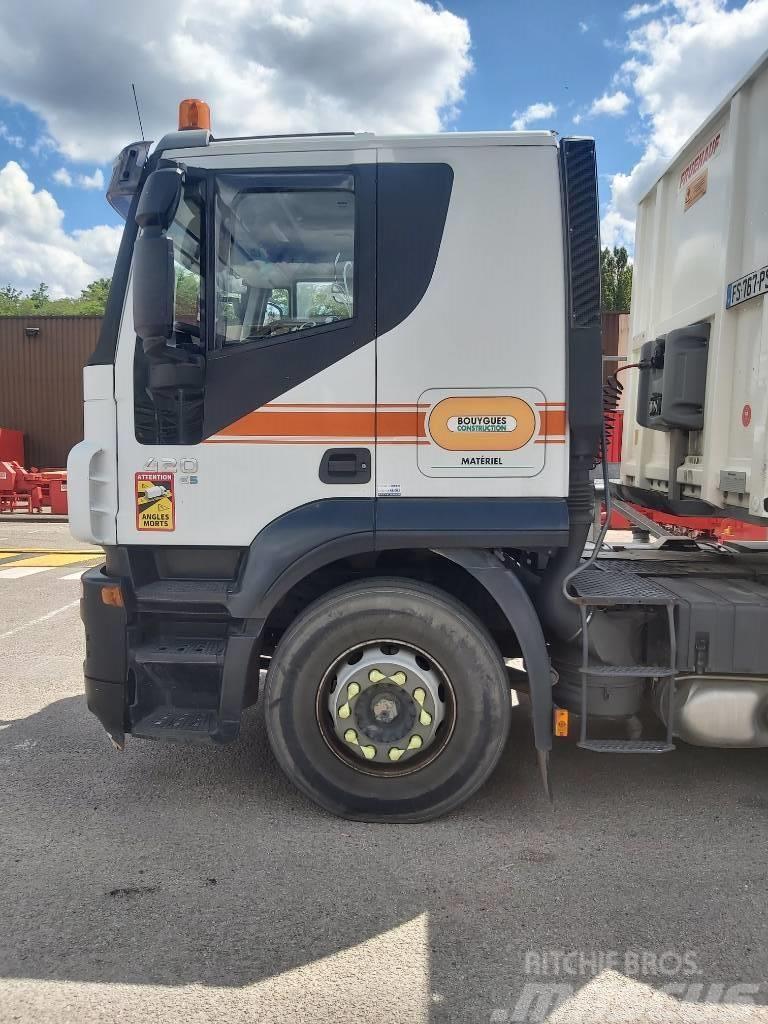  Tracteur routier Iveco Stralis AT440S42 19T Tractores