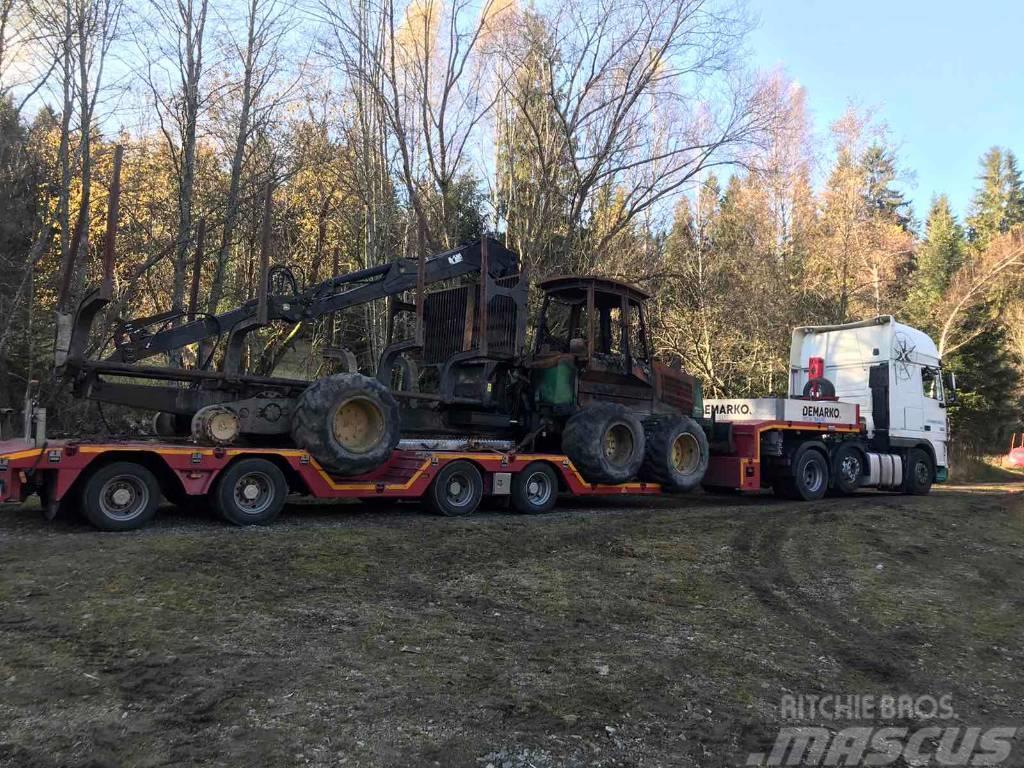 John Deere 1410 D breaking for parts Tractor forestal