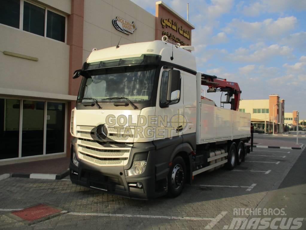 Mercedes-Benz Actros 2545 6x2 Truck w/ HMF2120K3 Block Crane Camiones grúa