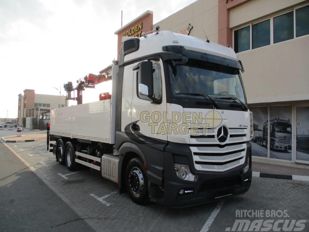 Mercedes-Benz Actros 2545 6x2 Truck w/ HMF2120K3 Block Crane Camiones grúa