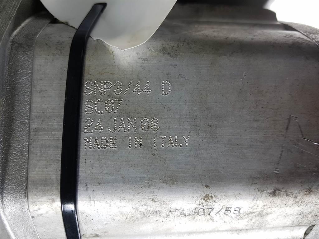 Sauer Danfoss SNP3/44DSC07 - Gearpump/Zahnradpumpe/Tandwielpomp Hidráulicos