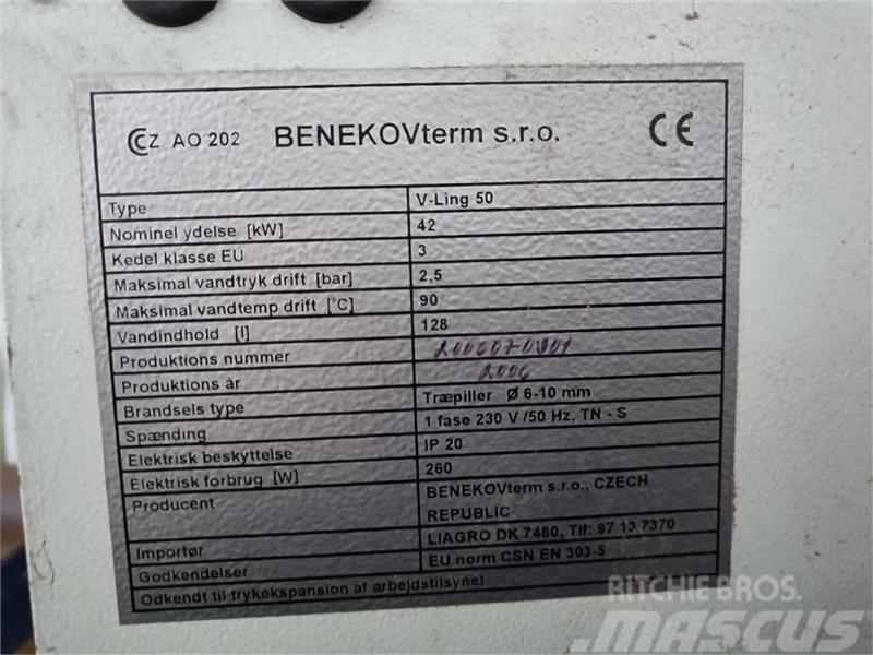  Benekov  Ling 50 med skorsten Caldera y hornos de biomasa