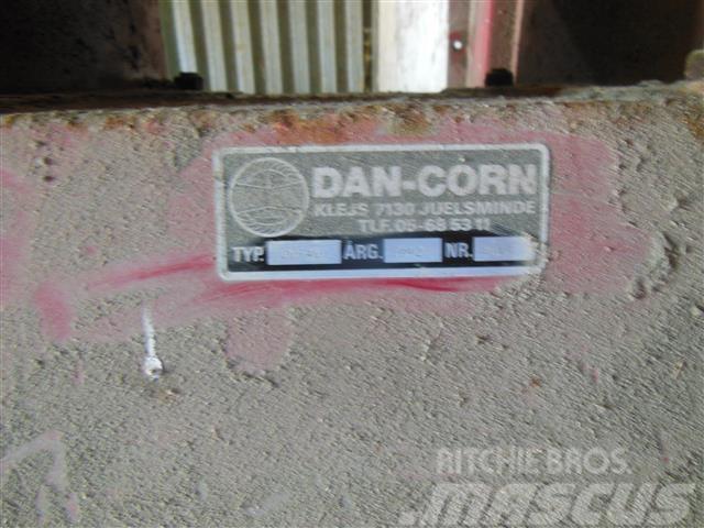 Dan-Corn trukket af Deutz dieselmotor DC 40 54.000 m3/t ved Secadoras de grano
