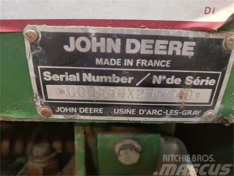John Deere 550 Rundballepresser med garnbinder Rotoempacadoras